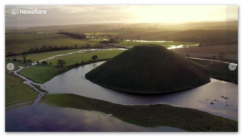 Silbury Hill showing channelled harbour - Silbury Hill / Sanctuary - Avebury Phase 3